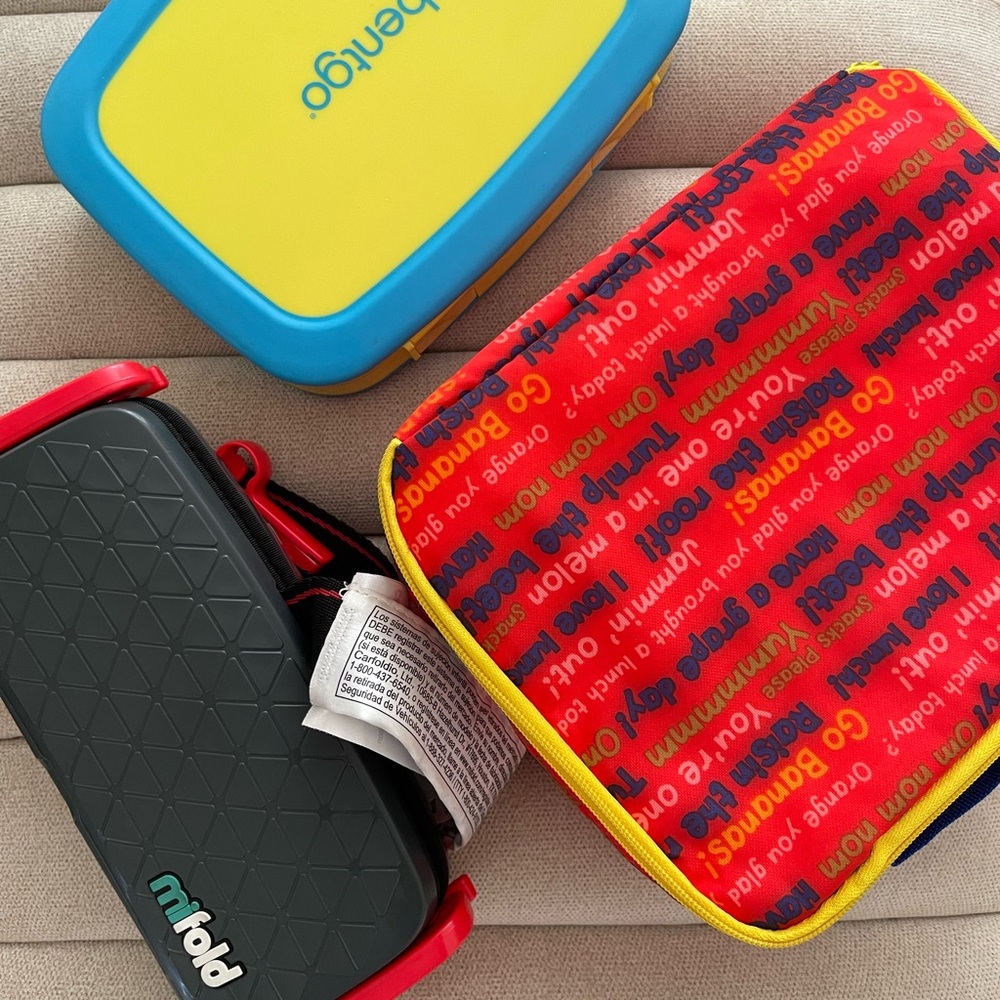 Mifold Grab-and-Go Booster Seat, Bentgo lunchbox